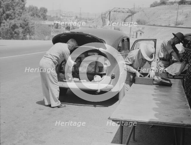 Inspection station on the California-Arizona state line maintained by..., 1937. Creator: Dorothea Lange.