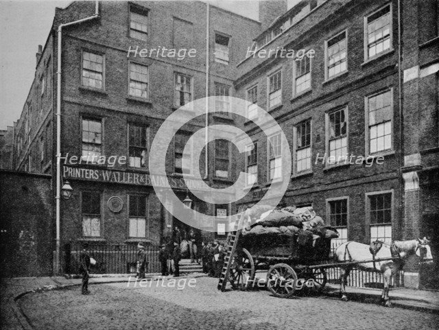 Dr Johnson's House, City of London, c1900 (1911). Artist: Pictorial Agency.