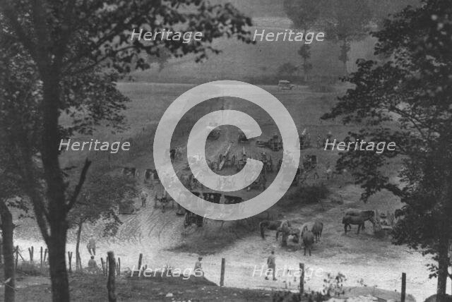 'L'infanterie coloniale a la bataille de la Somme; rassemblement d'une partie des canons..., 1916. Creator: Unknown.