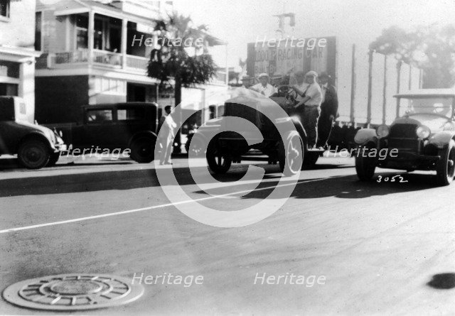 Sunbeam 1000hp World Land speed record attempt at Daytona 1927 Artist: Unknown.