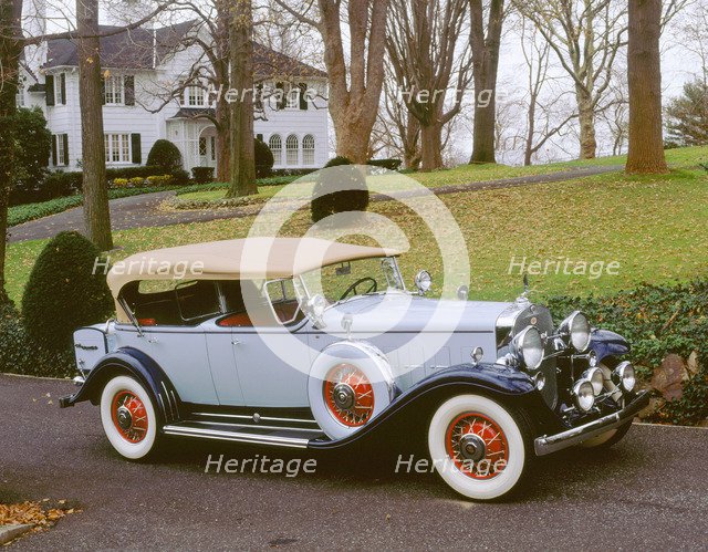 1931 Cadillac Fleetwood 370A V12. Artist: Unknown.