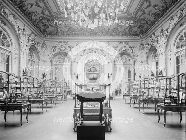 The Jade room, Metropolitan Museum of Art, New York, between 1900 and 1910. Creator: Unknown.
