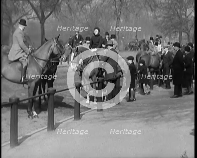 People Riding Horses in Rotten Row in Hyde Park, London, 1931. Creator: British Pathe Ltd.