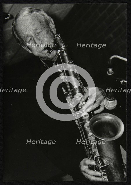 Spike Robinson playing tenor saxophone The Fairway, Welwyn Garden City, Hertfordshire, 1998. Artist: Denis Williams