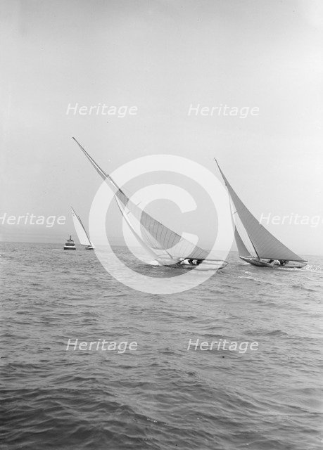 Group of 7 Metre yachts racing, 1913. Creator: Kirk & Sons of Cowes.