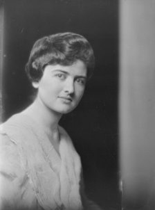 Miss Kathleen Anderson, portrait photograph, 1919 Mar. 11. Creator: Arnold Genthe.