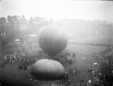 Hot air balloons, Finsbury, London, c1860-c1922. Artist: Henry Taunt