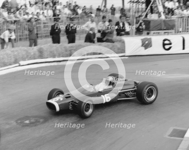 McLaren BRM, Bruce McLaren 1967 Monaco Grand Prix. Creator: Unknown.