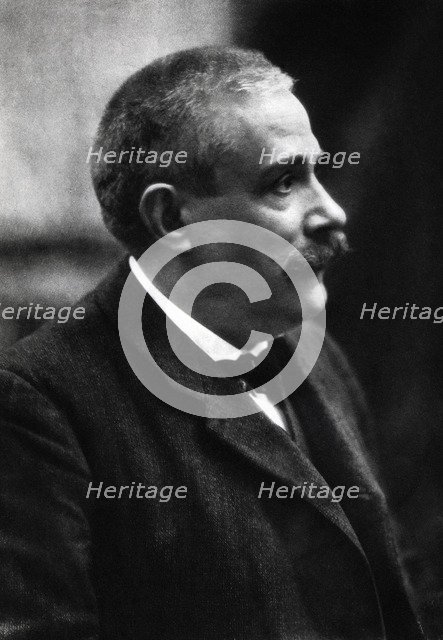 Casellas Dou, Raimundo (Barcelona, 1855-Sant Joan de les Abadesses, 1910), art critic, modernist …