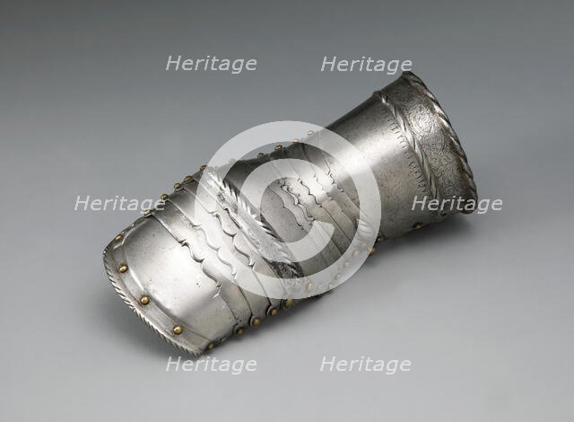 Mitten Gauntlet for the Left Hand, Augsburg, 1524 with some restoration. Creator: Kolman Helmschmid.