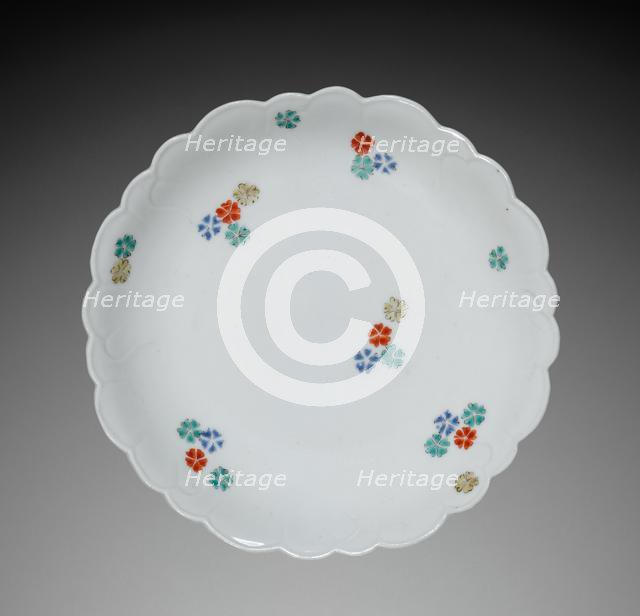 Small Dish with Flower Petal Decoration: Kakiemon Type, late 17th century. Creator: Unknown.