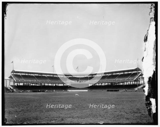 Baseball stadium, between 1910 and 1920. Creator: Harris & Ewing.
