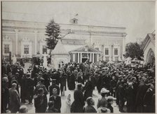 The Funeral of Anton Chekhov on the Novodevichy Cemetery, July 22, 1904, 1904. Artist: Anonymous  