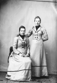 Ida and Selma Larsson from Risätra, 1890-1900 Creator: Lars Olsson Akerman.