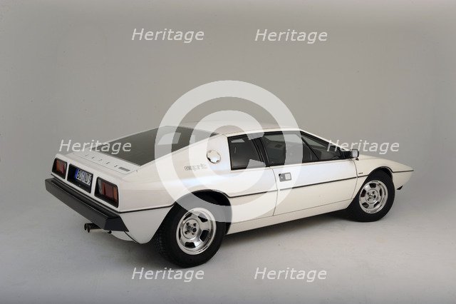 Lotus Esprit 1977 from the James Bond film The Spy Who Loved Me. Artist: Simon Clay.