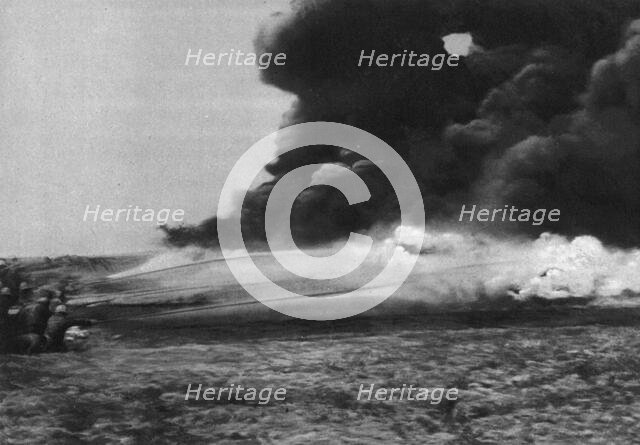 'Ce que L'ennemi a Voulu; Une diabolique invention allemande que les allies ont du adopter..., 1917. Creator: Unknown.