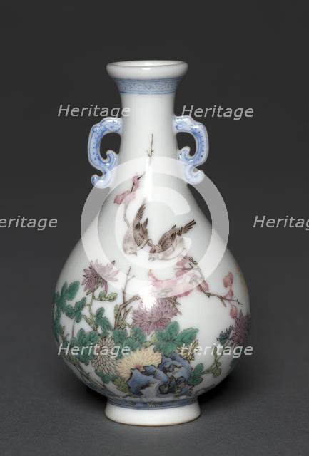 Miniature Vase with Birds and Chrysanthemums, 1736-1795. Creator: Unknown.