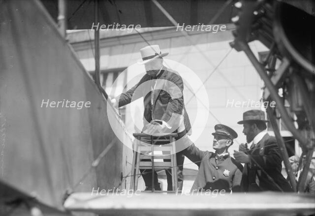 Curtiss Biplane 2 Engines, with Floats..., 1917. Creator: Harris & Ewing.