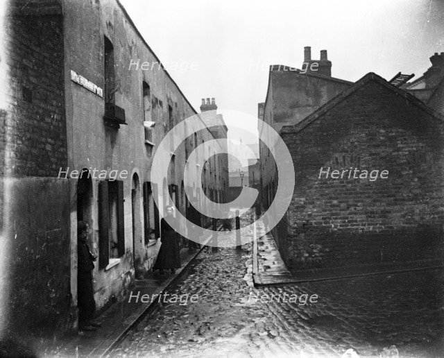Little Collingwood Street, Bethnal Green, London, c1900.  Artist: John Galt
