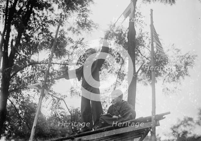 Frank A. Daniels, Right, with Brother Jonathan Daniels, 1915. Creator: Harris & Ewing.