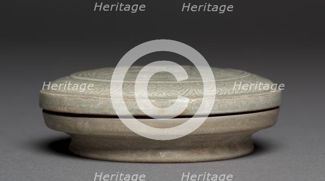 Covered Box: Yue Ware, 907-960. Creator: Unknown.
