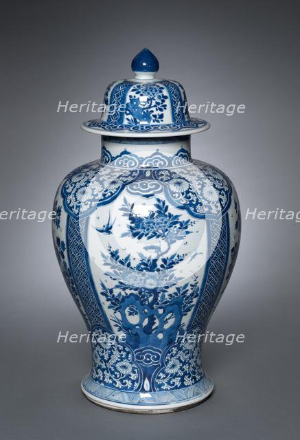Vase with Cover, 1662- 1722. Creator: Unknown.