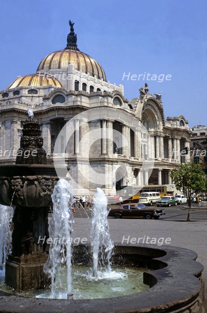 Mexico City, Palace of Fine Arts, built between 1910 and 1934 in white marble by Italian architec…