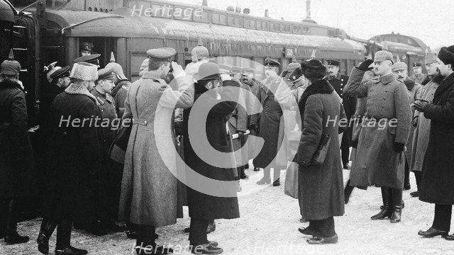 Meeting of Russian and Austro-Hungarian Military Officers in Brest-Litovsk, 1918, 1918.