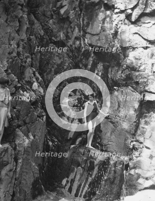 Tonetti, Miss, at Sneding's Landing, 1921 June 7. Creator: Arnold Genthe.