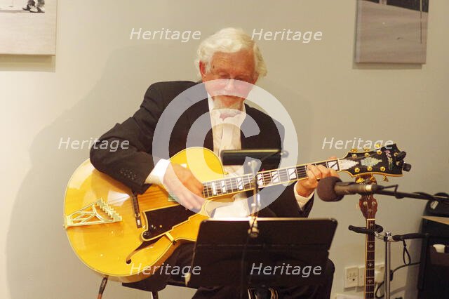 Dave Moorwood, The Pete Allen Band, Deanwood Park Golf Club, Newbury, Berks, 10th Oct. 2021. Creator: Brian O'Connor.