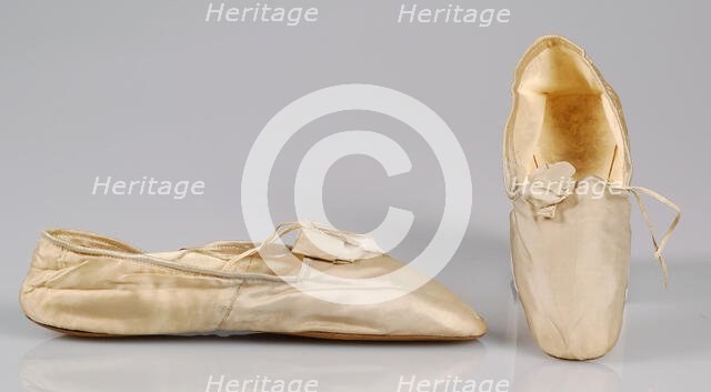 Evening slippers, French, 1845-65. Creator: P Rouillier.