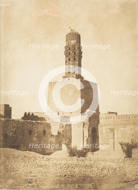 Minaret oriental de la Mosquée du Khalif Hakem, au Kaire, December 27, 1849. Creator: Maxime du Camp.