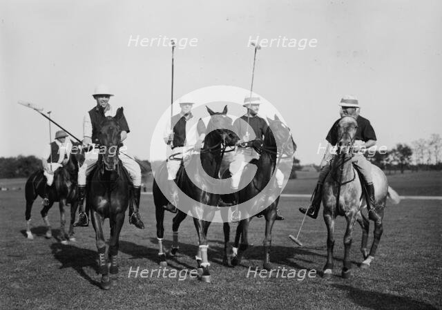 Arthur Noel Edwards, Frederick Freake, Polo, between c1910 and c1915. Creator: Bain News Service.