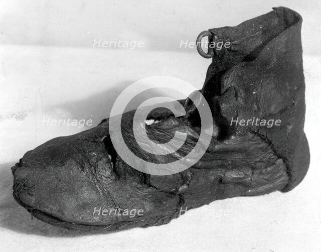 Ankle Boot, England, 16th century. Creator: Unknown.