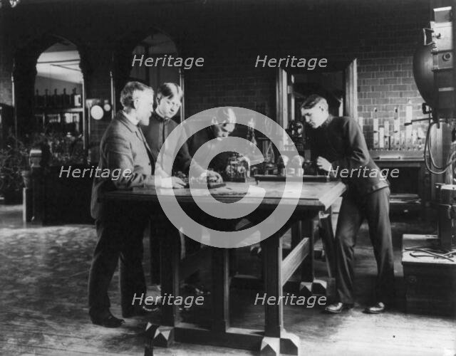 U.S. Naval Academy, Annapolis: experiments in wireless telegraphy, (1902?). Creator: Frances Benjamin Johnston.