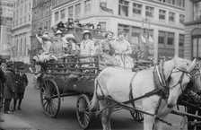 Women's Land Army, between c1915 and c1920. Creator: Bain News Service.