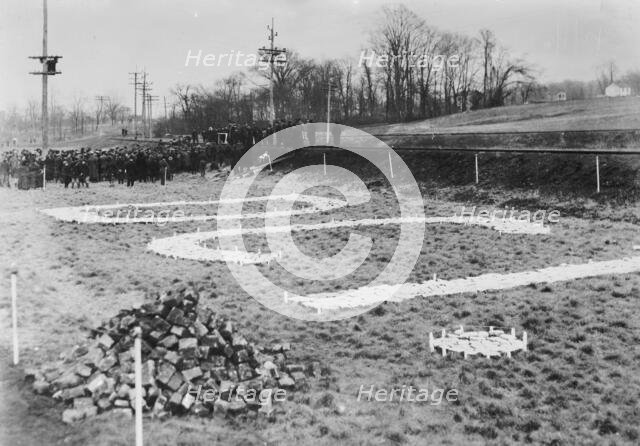 Landing mark, Bolling field, between c1915 and c1920. Creator: Bain News Service.