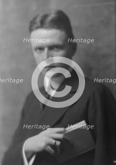 Brackett, Charles W., Mr., portrait photograph, 1915. Creator: Arnold Genthe.