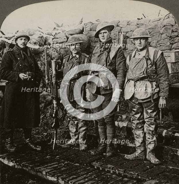 Lewis machine gunners, Hollebeke, Belgium, World War I, 1914-1918.Artist: Realistic Travels Publishers