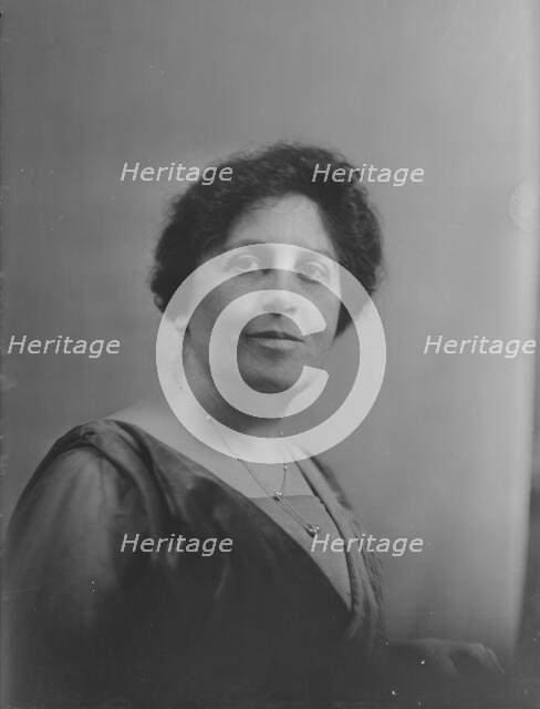 Miss Jean Manner, portrait photograph, 1919 Feb. 25. Creator: Arnold Genthe.