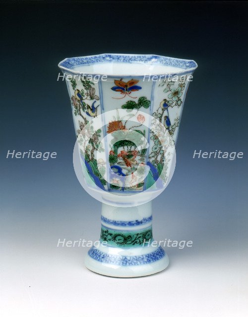 Octagonal famille verte stem cup, Qing dynasty, China, 1683-1700. Artist: Unknown