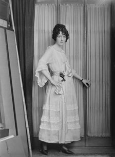 Miss M. Flanagan, portrait photograph, 1919 July 9. Creator: Arnold Genthe.