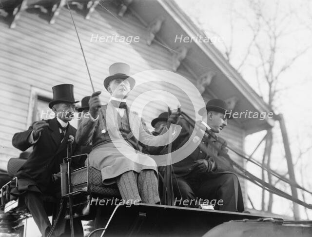 E. Fownes & P. Sorg, between 1910 and 1913. Creator: Bain News Service.