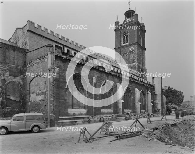 St Giles Cripplegate, Fore Street, City of London, Greater London Authority, 25/06/1964. Creator: John Laing plc.