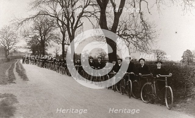 A Rowntree’s cycling club outing, 1910. Artist: Unknown