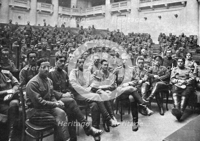 'Les Soubresauts de la Russie; Au palais de Tauride: une séance du Congres des delegues..., 1917. Creator: Unknown.