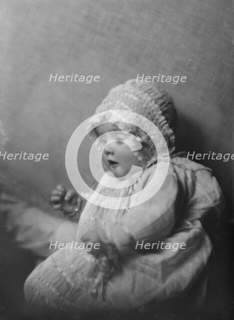 Baby of Mrs. Theodore Hohn, portrait photograph, 1917 Dec. 2. Creator: Arnold Genthe.