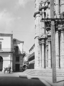 Travel views of Cuba and Guatemala, between 1899 and 1926. Creator: Arnold Genthe.