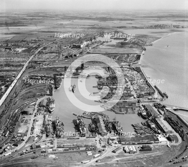 Alexandra Dock and environs, Kingston upon Hull, Humberside, 1947. Artist: Aerofilms.