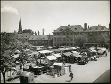 Tuesday Market Place, Kings Lynn, King's Lynn and West Norfolk, Norfolk, 1925-1935. Creator: Unknown.